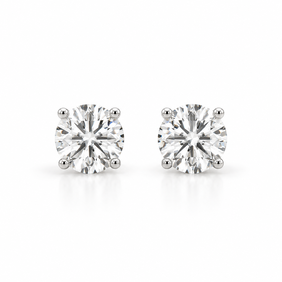ROUND DIAMOND 4 PRONG STUD