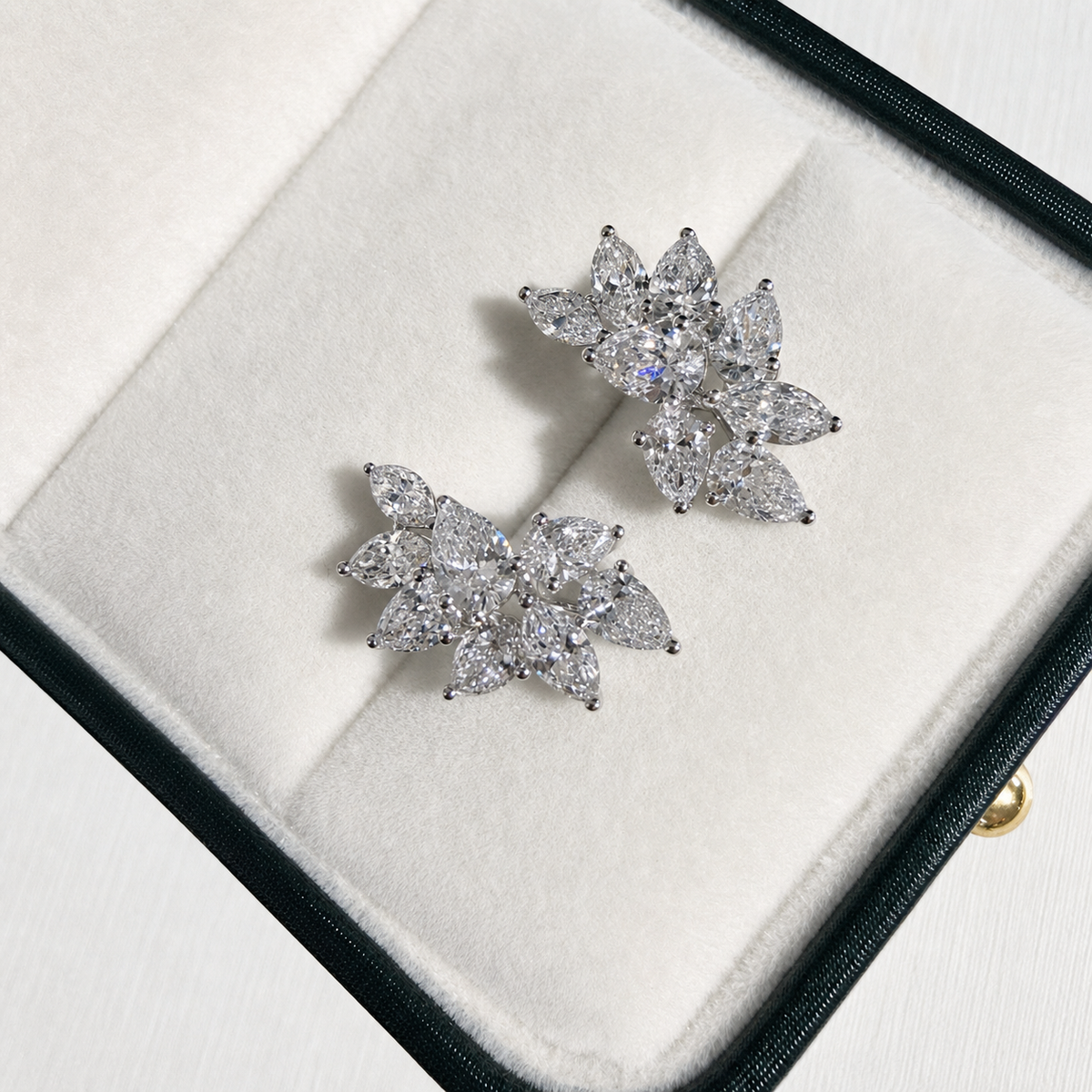 AURORA DIAMOND STUDS